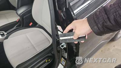 2025 Hyundai Venue SEL - zdjęcie 21 z 49 - miniatura