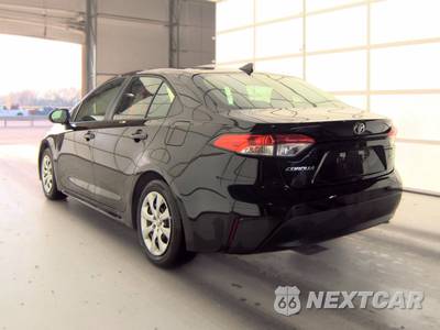 2026 Toyota Corolla LE Sedan - zdjęcie 6 z 26 - miniatura