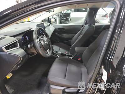 2026 Toyota Corolla LE Sedan - zdjęcie 7 z 26 - miniatura