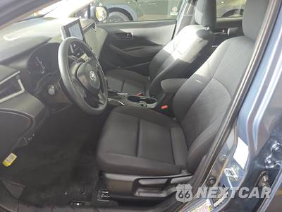 2026 Toyota Corolla LE Sedan - zdjęcie 7 z 31 - miniatura