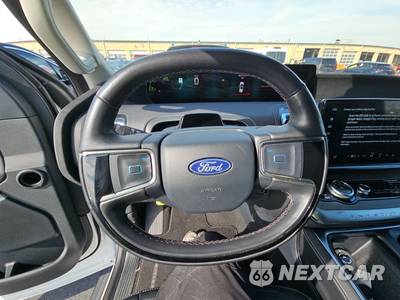 2025 Ford Expedition MAX Platinum - zdjęcie 10 z 30 - miniatura