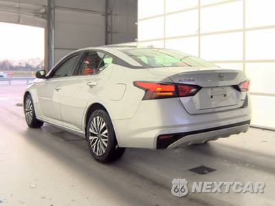 2025 Nissan Altima SV - zdjęcie 6 z 25 - miniatura