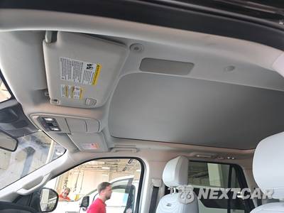 2025 Ford Expedition MAX Platinum - zdjęcie 19 z 27 - miniatura
