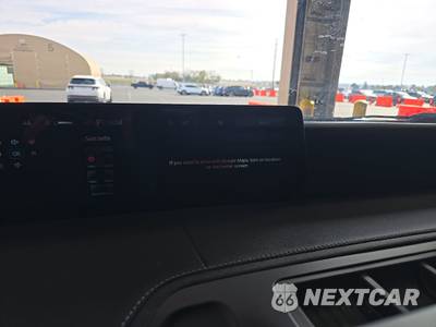 2025 Ford Expedition MAX Platinum - zdjęcie 12 z 27 - miniatura