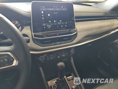 2025 Jeep Compass Latitude - zdjęcie 11 z 25 - miniatura
