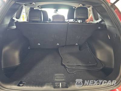 2025 Jeep Compass Latitude - zdjęcie 16 z 25 - miniatura