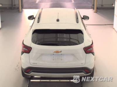 2025 Chevrolet Trax LT - zdjęcie 5 z 35 - miniatura