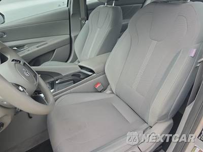 2021 Hyundai Elantra SE - zdjęcie 13 z 23 - miniatura