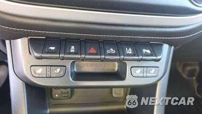 2020 GMC Canyon SLT Crew Cab Long Bed 4LT - zdjęcie 21 z 26 - miniatura