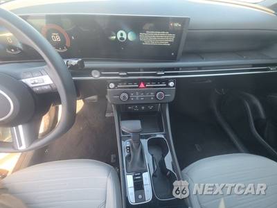 2026 Hyundai Santa Cruz SE Crew Cab Short Bed - zdjęcie 11 z 18 - miniatura