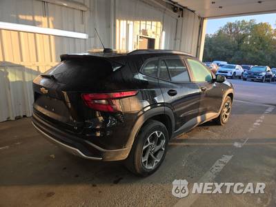 2025 Chevrolet Trax LT - zdjęcie 4 z 21 - miniatura