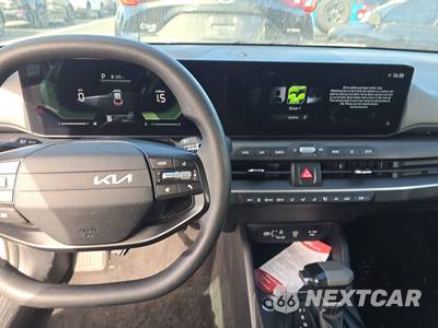 2025 Kia K4 LXS - zdjęcie 11 z 26 - miniatura