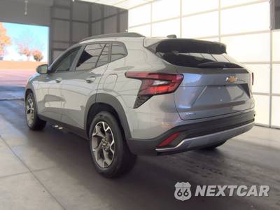 2025 Chevrolet Trax LT - zdjęcie 6 z 23 - miniatura