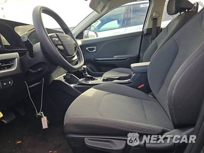 2025 Kia K4 LXS - zdjęcie 7 z 25 - miniatura