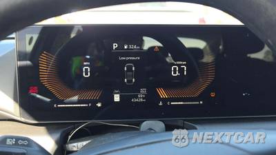2025 Kia K4 LXS - zdjęcie 18 z 36 - miniatura