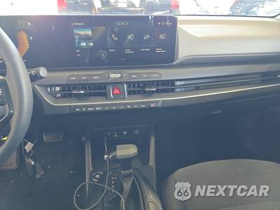 2025 Kia K4 LXS - zdjęcie 11 z 28 - miniatura
