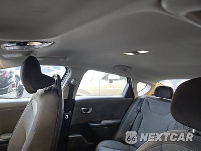 2025 Kia K4 LXS - zdjęcie 17 z 29 - miniatura