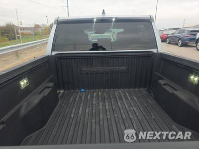 2025 Toyota Tacoma TRD Off-Road Crew Cab Medium Bed - zdjęcie 16 z 29 - miniatura