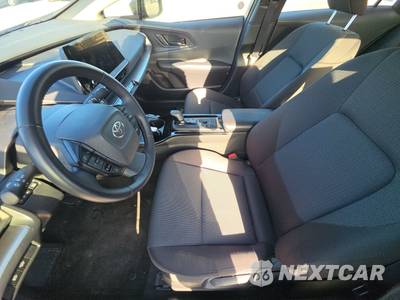 2025 Toyota Prius LE - zdjęcie 7 z 23 - miniatura