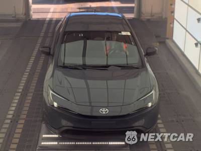 2025 Toyota Prius LE - zdjęcie 2 z 23 - miniatura