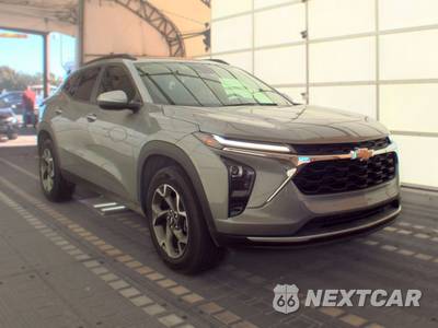 2025 Chevrolet Trax LT - zdjęcie 3 z 23 - miniatura