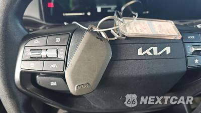 2025 Kia K4 LXS - zdjęcie 17 z 37 - miniatura