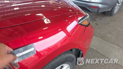 2025 Toyota Camry LE - zdjęcie 37 z 46 - miniatura