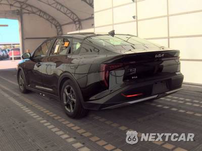 2025 Kia K4 LXS - zdjęcie 6 z 22 - miniatura