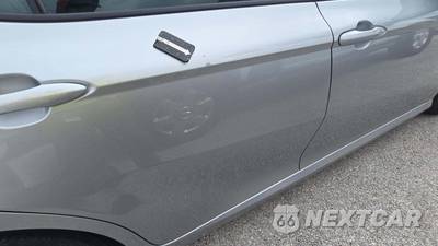 2025 Toyota Camry LE - zdjęcie 23 z 24 - miniatura