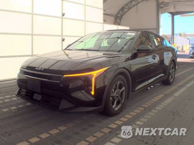 2025 Kia K4 LXS - zdjęcie 1 z 22 - miniatura