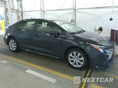 2026 Toyota Corolla Hybrid LE Sedan - zdjęcie 3 z 28 - miniatura
