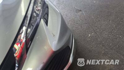 2025 Toyota Sienna LE 8-Passenger 120.5" WB - zdjęcie 25 z 33 - miniatura