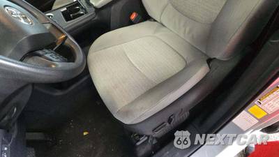 2025 Toyota Sienna LE 8-Passenger 120.5" WB - zdjęcie 30 z 33 - miniatura