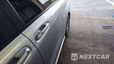 2025 Toyota Sienna LE 8-Passenger 120.5" WB - zdjęcie 26 z 33 - miniatura