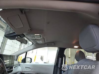 2025 Toyota Sienna LE 8-Passenger 120.5" WB - zdjęcie 21 z 43 - miniatura