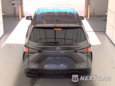 2025 Toyota Sienna LE 8-Passenger 120.5" WB - zdjęcie 5 z 43 - miniatura