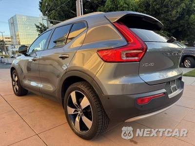 2019 Volvo XC40 T5 Momentum - zdjęcie 7 z 25 - miniatura