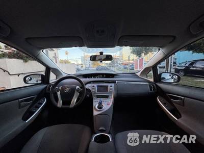 2014 Toyota Prius Plug-In Hybrid - zdjęcie 13 z 36 - miniatura