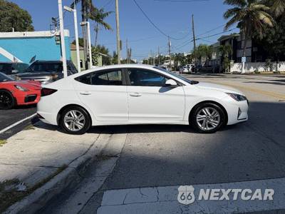 2020 Hyundai Elantra SEL Sedan - zdjęcie 5 z 26 - miniatura