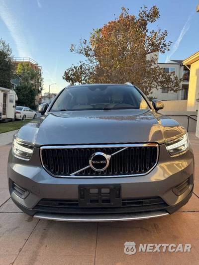 2019 Volvo XC40 T5 Momentum - zdjęcie 2 z 25 - miniatura