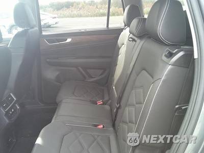 2025 Volkswagen Atlas 2.0T SE w/Technology - zdjęcie 10 z 28 - miniatura