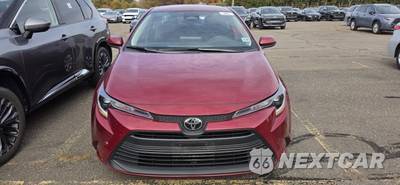 2026 Toyota Corolla LE Sedan - zdjęcie 2 z 27 - miniatura
