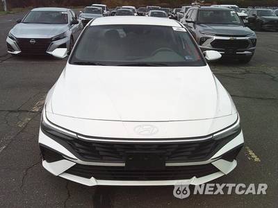 2026 Hyundai Elantra Hybrid Blue - zdjęcie 2 z 29 - miniatura