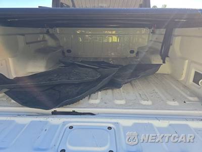 2022 Jeep Gladiator Willys Sport Crew Cab Medium Bed - zdjęcie 16 z 26 - miniatura