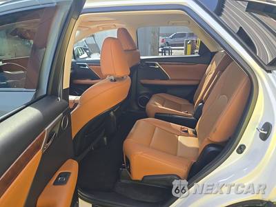 2022 Lexus RX 350L - zdjęcie 13 z 24 - miniatura