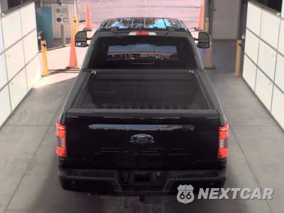 2023 Ford F-150 XLT Crew Cab Short Bed - zdjęcie 5 z 43 - miniatura