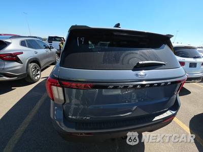 2025 Ford Explorer Active - zdjęcie 5 z 26 - miniatura