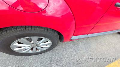 2015 Volkswagen Beetle 1.8T Fleet Edition Hatchback - zdjęcie 19 z 27 - miniatura
