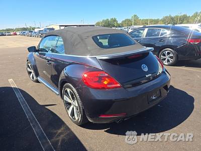 2013 Volkswagen Beetle Convertible Turbo w/Sound & Navigation - zdjęcie 6 z 28 - miniatura