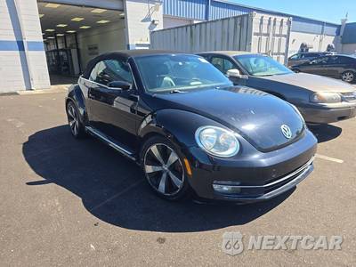 2013 Volkswagen Beetle Convertible Turbo w/Sound & Navigation - zdjęcie 3 z 28 - miniatura